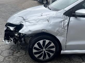 Volkswagen Polo 1.0 Bluemotion Edition AUTOMAAT picture 8