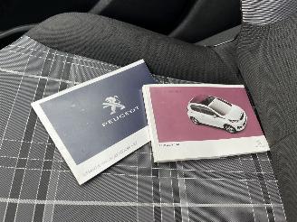 Peugeot 108 1.0 e-VTi Active picture 19