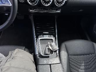 Mercedes B-klasse 250 e Star Edition AMG Line Plus picture 19