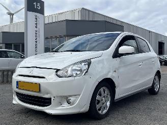Avarii autoturisme Mitsubishi Space-star 1.0 Bright 2015/7