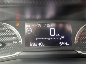 Peugeot 208 1.2 PureTech Active picture 17