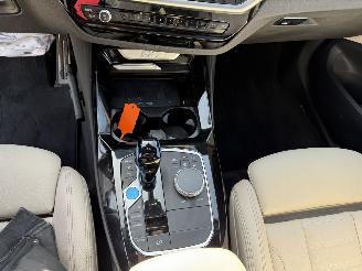 BMW iX3 High Executive 80 kWh picture 21