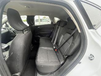 Renault Captur 1.6 E-Tech Hybrid 145 Zen picture 10