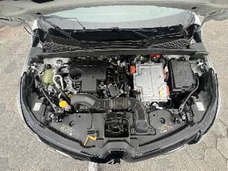 Renault Captur 1.6 E-Tech Hybrid 145 Zen picture 7