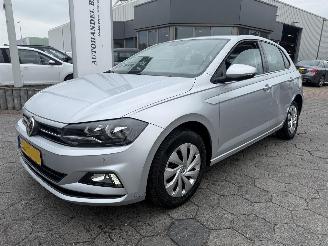 Voiture accidenté Volkswagen Polo 1.0 TSI Comfortline 2018/3