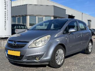 Vaurioauto  passenger cars Opel Corsa 1.2-16V Essentia 2007/3