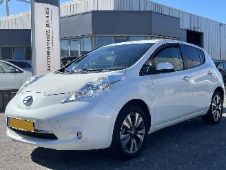 Coche accidentado Nissan Leaf Tekna 24 kWh 2015/9