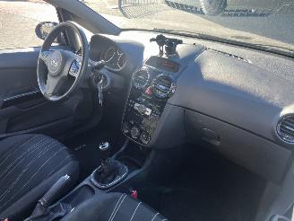 Opel Corsa 1.4-16V \'111\' Edition picture 13