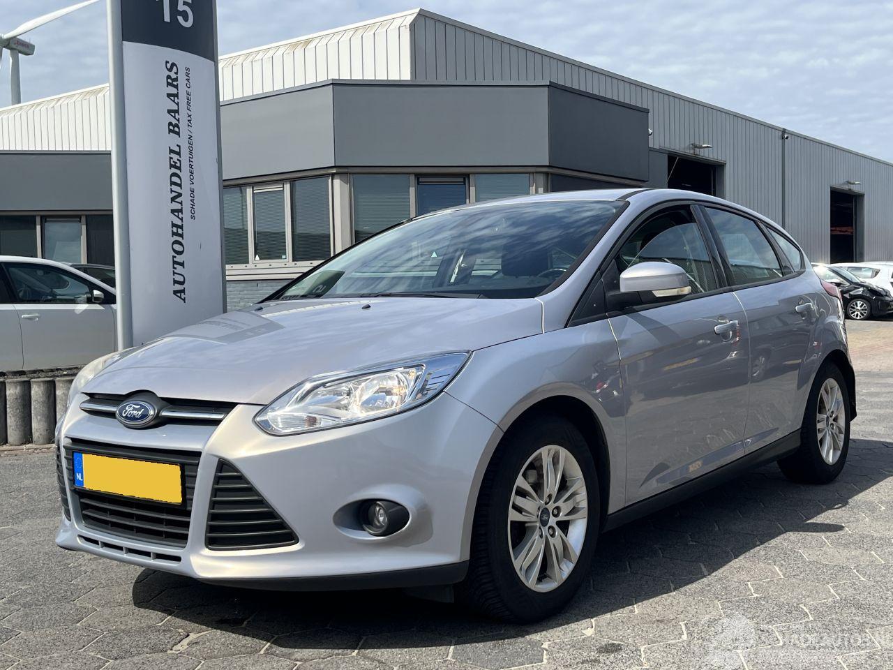 Ford Focus 1.6 TI-VCT First Edition