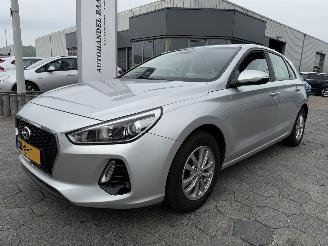Damaged car Hyundai I-30 1.0 T-GDI Comfort 2018/4