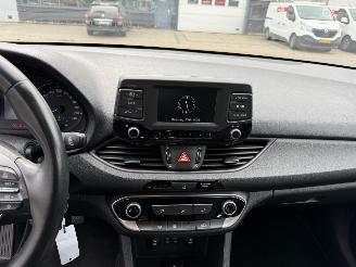 Hyundai I-30 1.0 T-GDI Comfort picture 21