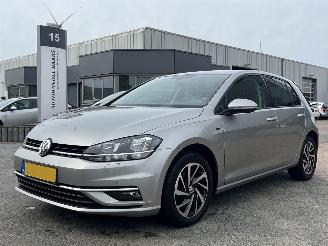 Schadeauto Volkswagen Golf 1.4 TSI Highline 2018/7