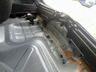 Volvo C-40 Recharge Plus 69 kWh picture 14