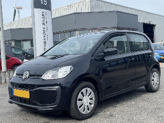 krockskadad bil auto Volkswagen Up! 1.0 2021/8