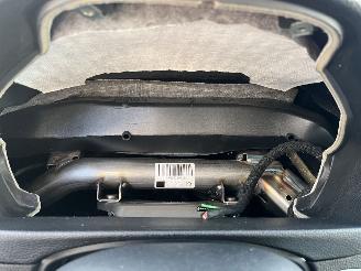 BMW 3-serie 320i Edition Luxury Line Purity Executive picture 15