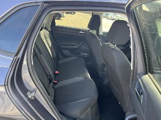 Volkswagen Polo 1.0 TSI Life picture 10