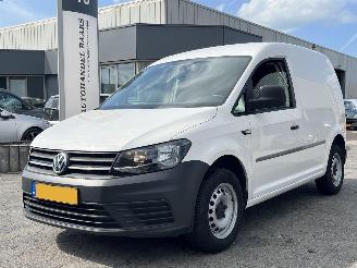 Vaurioauto  commercial vehicles Volkswagen Caddy 1.0 BENZINE TSI L1H1 BMT Trendline 2019/11