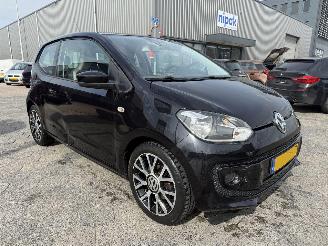 Volkswagen Up! 1.0 high up! BlueMotion picture 3