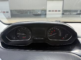 Peugeot 208 1.2 PureTech GT-line picture 18