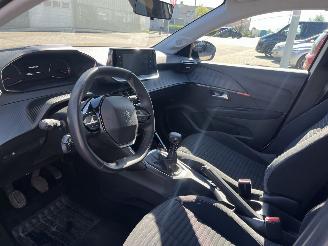 Peugeot 208 1.2 PureTech Active Pack picture 12