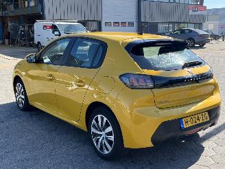 Peugeot 208 1.2 PureTech Active picture 6