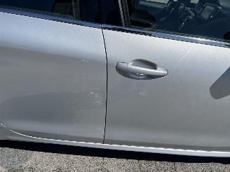 Peugeot 208 1.2 PureTech Blue Lease Executive picture 14