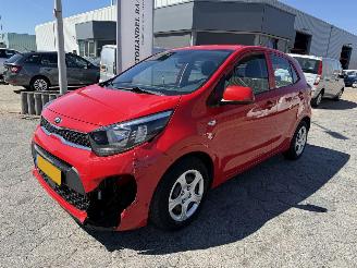 Damaged car Kia Picanto 1.0 DPi ComfortLine 2021/2