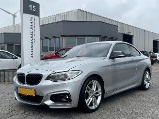 Schadeauto BMW 2-serie Coupé 220i M Sport 2015/7