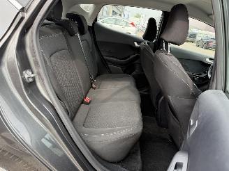 Ford Fiesta 1.0 EcoBoost Hybrid Titanium picture 14