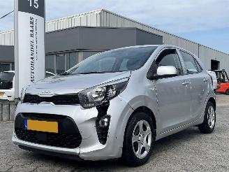 krockskadad bil auto Kia Picanto 1.0 DPi ComfortLine 2022/7