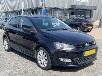 Volkswagen Polo 1.4-16V Highline picture 3