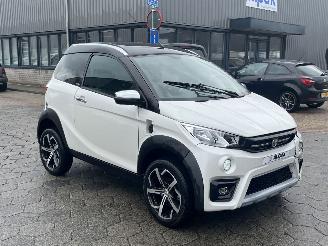 Aixam  e Coupé Premium picture 3