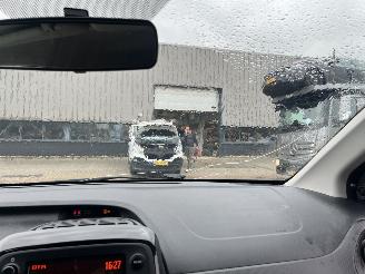 Citroën C1 1.0 VTi Feel picture 14