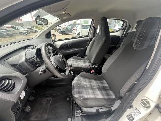 Peugeot 108 1.0 e-VTi Active picture 14