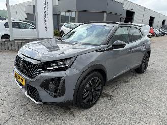 Vaurioauto  passenger cars Peugeot e-2008 EV GT 54 kWh 2023/9