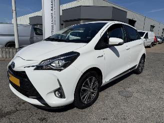 Unfallwagen Toyota Yaris 1.5 Automaat Hybrid Dynamic 2019/8
