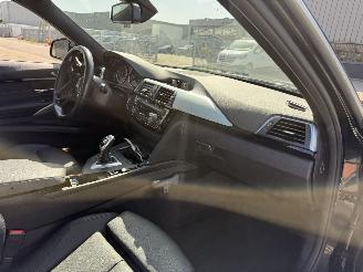 BMW 3-serie Touring 330i Centennial High Executive picture 17