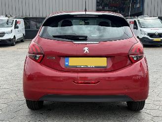 Peugeot 208 1.2 PureTech Blue Lion picture 5