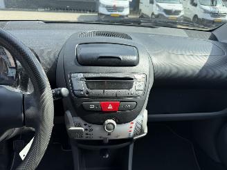 Toyota Aygo 1.0-12V Dynamic Navigator picture 20