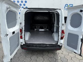 Maxus eDeliver3 3 L1 50 kWh picture 11