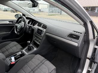 Volkswagen Golf 1.0 TSI Comfortline picture 16