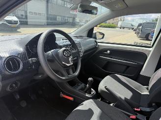 Volkswagen Up! 1.0 BMT move up! picture 14