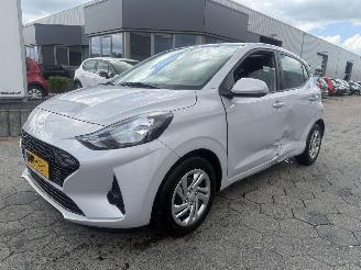 Damaged car Hyundai I-10 1.0 Comfort Smart 2025/8