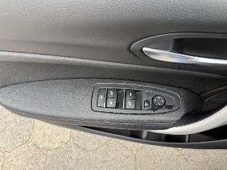 BMW 1-serie 118i High Executive AUTOMAAT picture 14