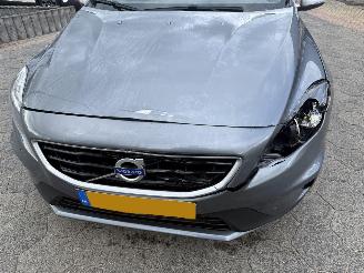 Volvo V-40 2.0 D4 R-Design Business picture 8