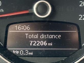 Volkswagen Up! 1.0 BMT move up! picture 16