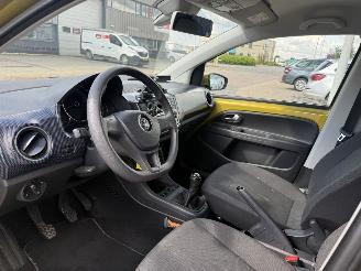 Volkswagen Up! 1.0 BMT move up! picture 12