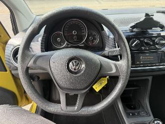 Volkswagen Up! 1.0 BMT move up! picture 15