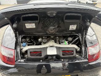 Porsche 911 3.6 Turbo picture 18