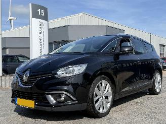 krockskadad bil auto Renault Scenic 1.3 TCe Limited 7persoons AUTOMAAT 2019/9